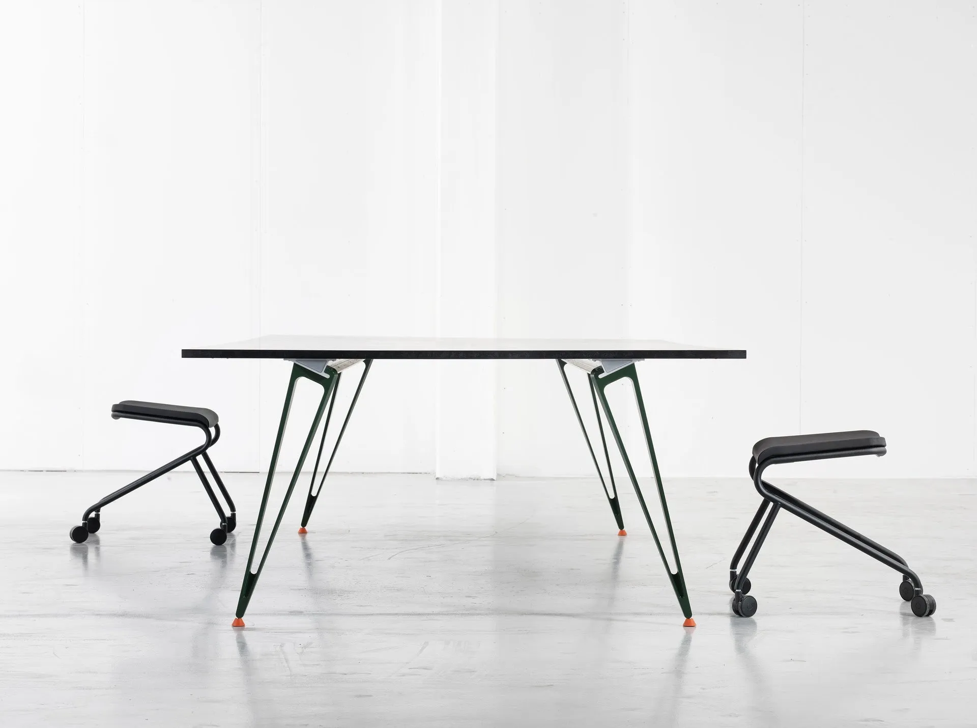 Attach table