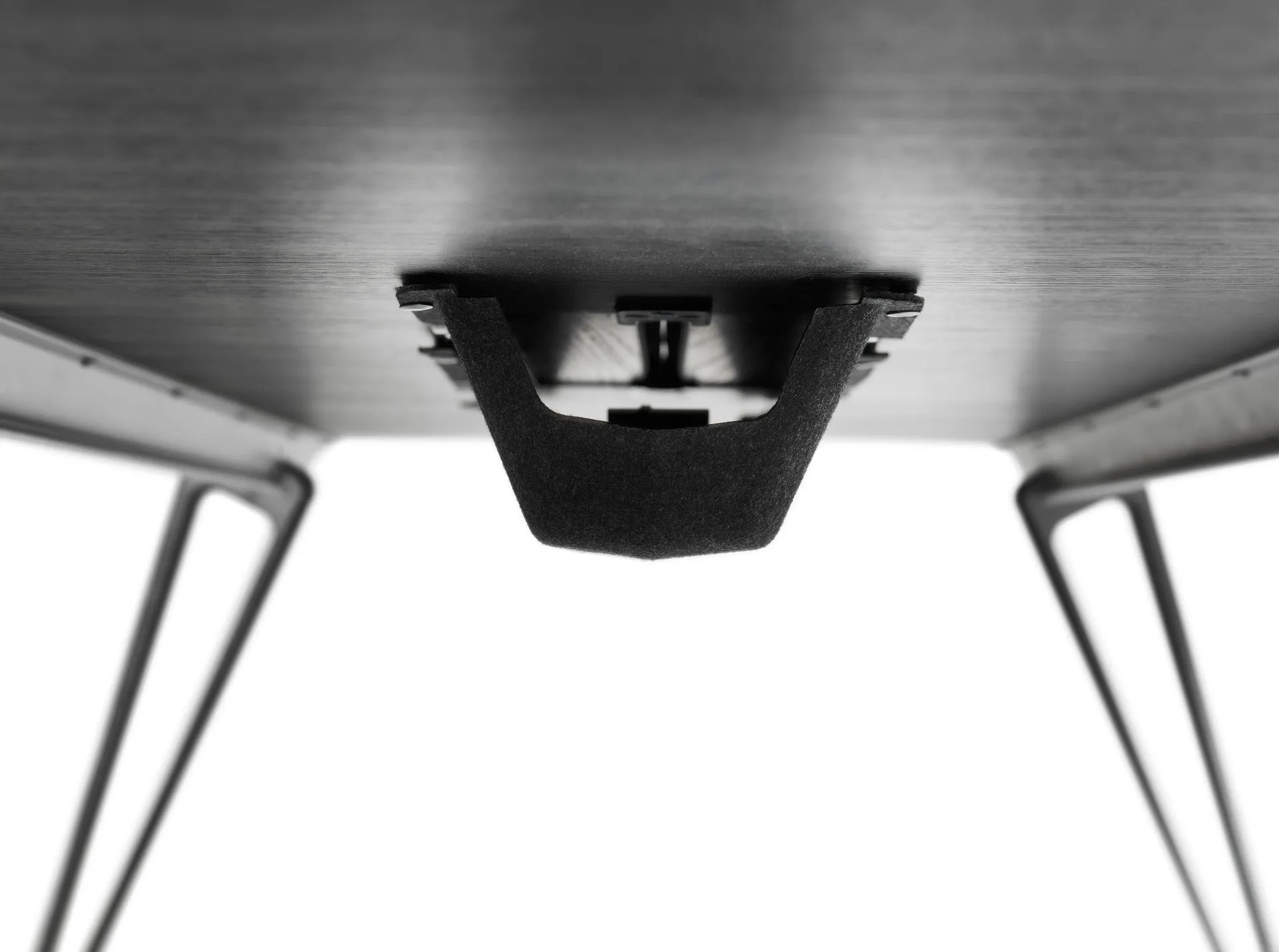 Attach table
