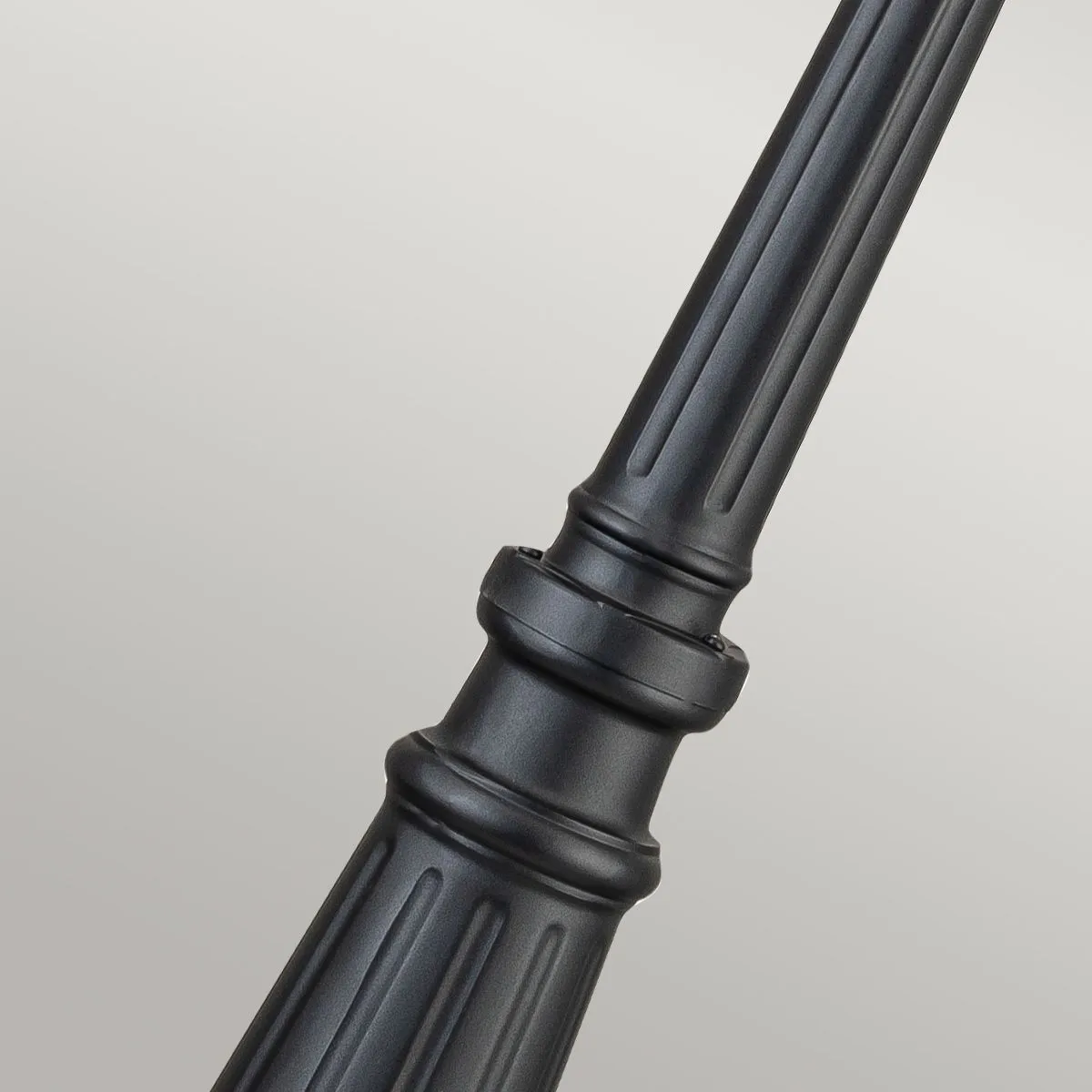 Bayview 1 Light Lamp Post | Black
