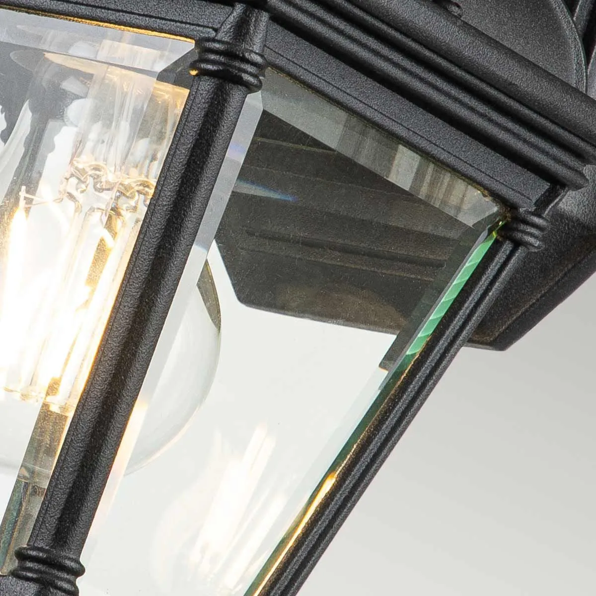 Bayview 1 Light Small Wall Lantern | Black