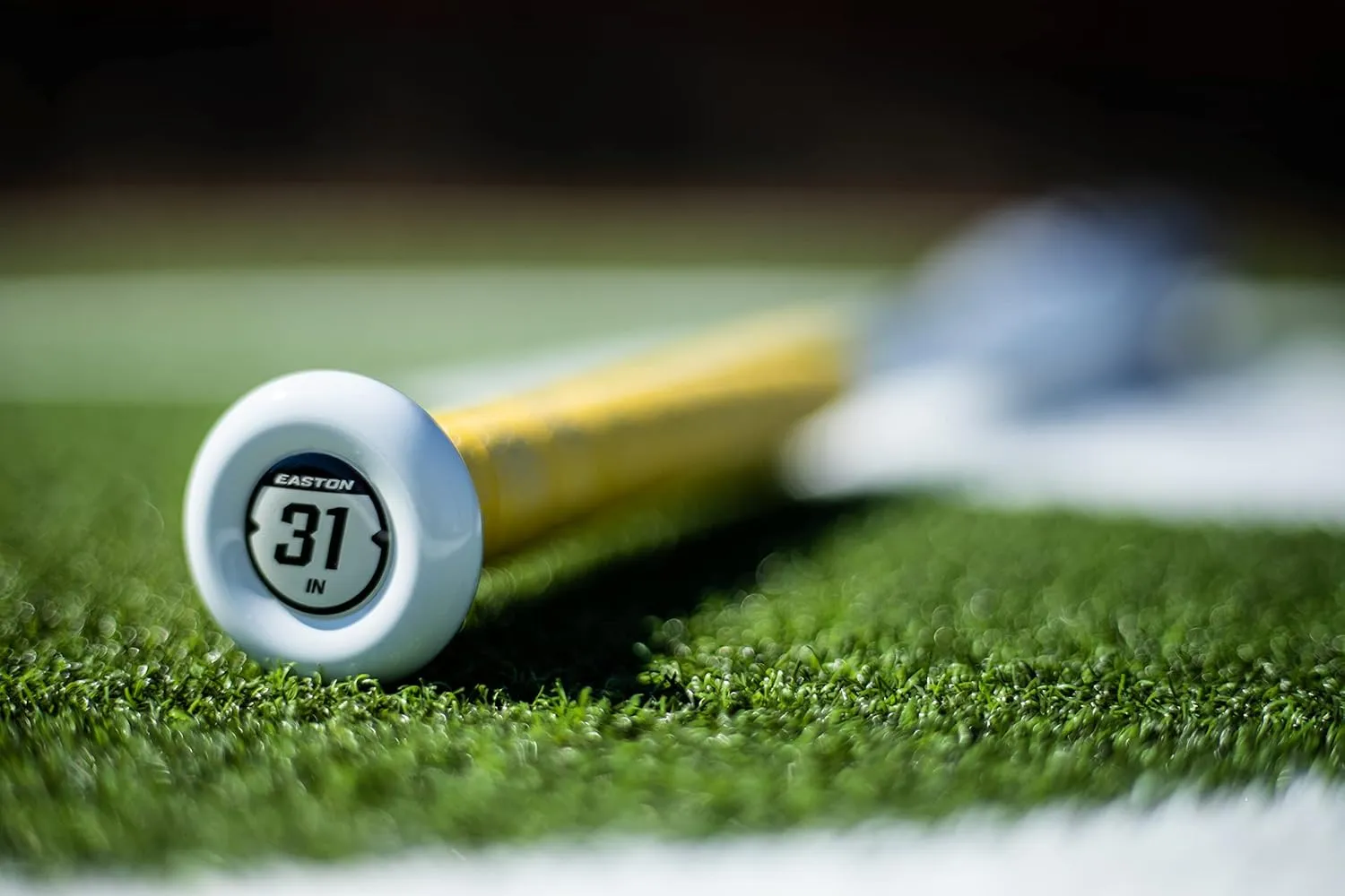 Easton | Amethyst Fastpitch Softball Bat | -11 Drop | 1 Pc. Alloy | Approved for All Fields
