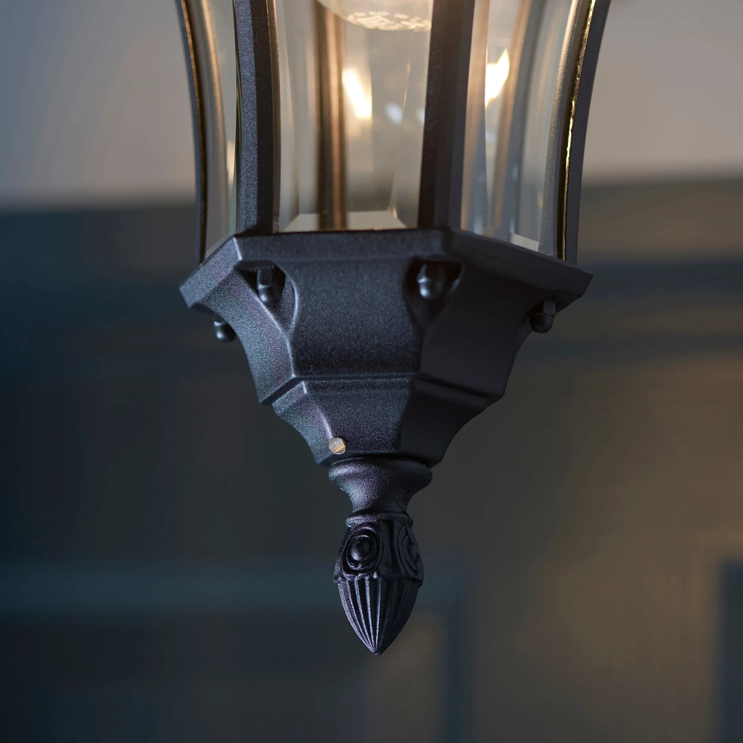 Endon YG-3503 Drayton 1lt Pendant Textured black & clear glass 60W E27 GLS (Required)