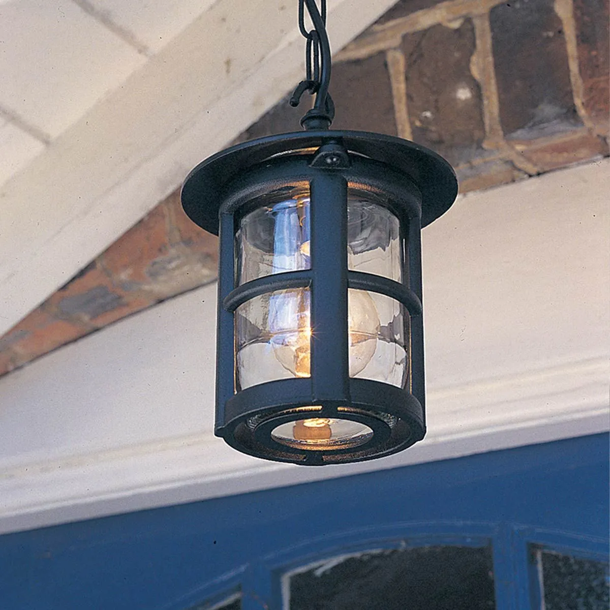 Hereford 1 Light Chain Lantern | Black