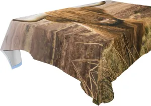 Oyihfvs Brown Scottish Highland Cow in Field Rectangle Wrinkle Tablecloth, Stain Proof Table Cloth Cover for Indoor Dining Outdoor Party Picnic Decor 60 x 108 in