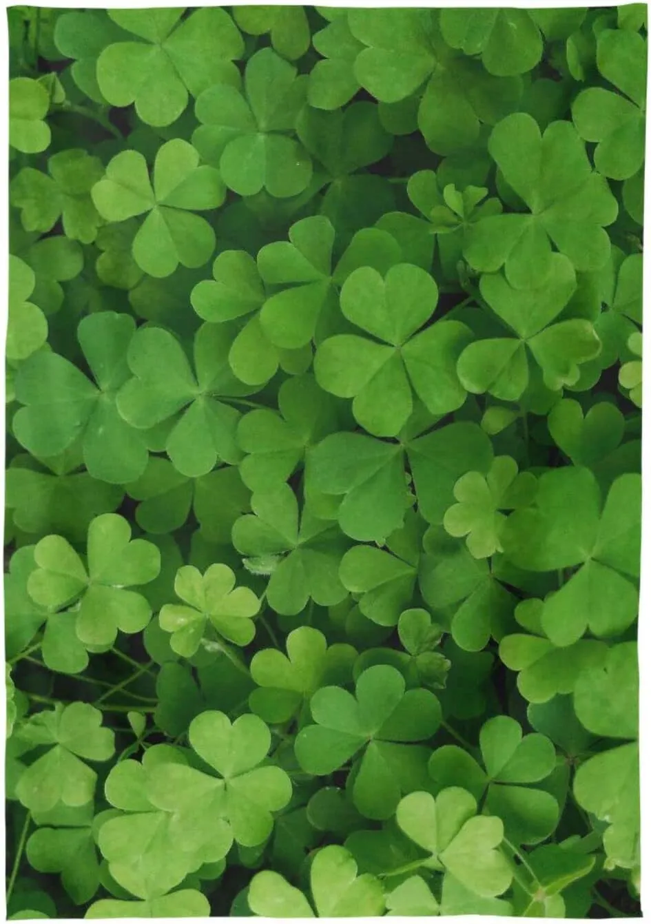 Oyihfvs St Patrick's Day Green Seamless Shamrock Clover Lucky Four Leaves Rectangle Wrinkle Tablecloth, Stain Proof Table Cloth Cover for Indoor Dining Outdoor Party Picnic Decor 60 x 108 in