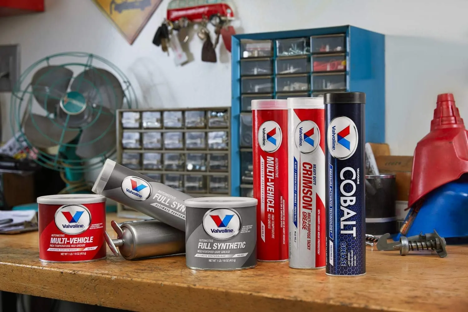 Valvoline Multi-Vehicle High Temperature Red Grease 4 LB Tub